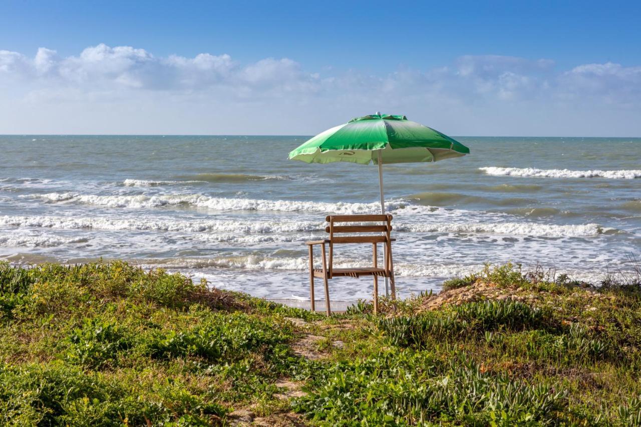 Villa Terrazza Montalbano Punta Secca Esterno foto